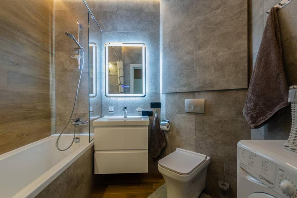 Vip - Smart Kyiv Exterior photo